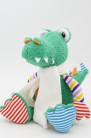 Мягкая игрушка Крокодил Роб, 20 см, в белом флисовом шарфе, 0888320-25