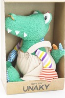 Мягкая игрушка в средней подарочной коробке Дракончик Роб, 20 см, в бежевом флисовом комбинезоне, 0888320-64M