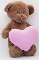 Мягкая игрушка Мишка Аха гигант стоячий с большим флисовым сердцем цикламен, 70 см, 0940070S-46